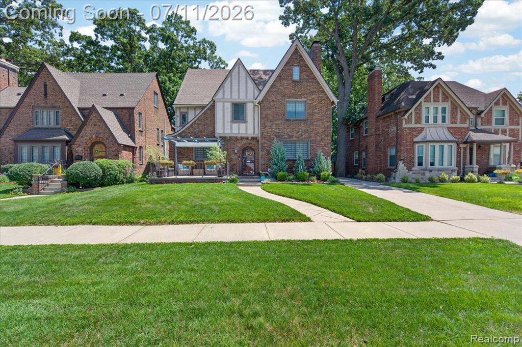 17596 Wildemere Street, Detroit, MI 48221