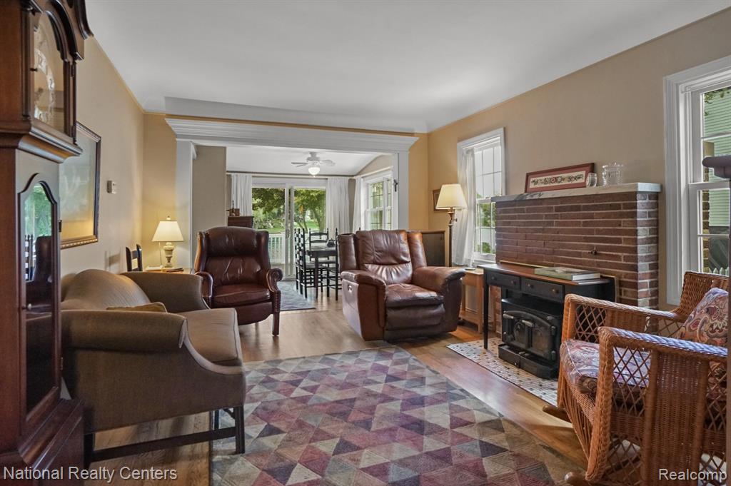 8428 Cascade Street, Commerce Twp, MI 48382 — Photo 11
