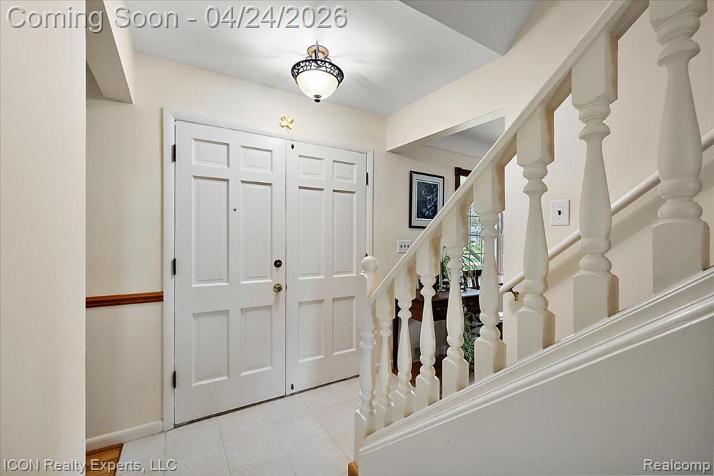 32347 Farmersville Road, Farmington, MI 48334 — Photo 23