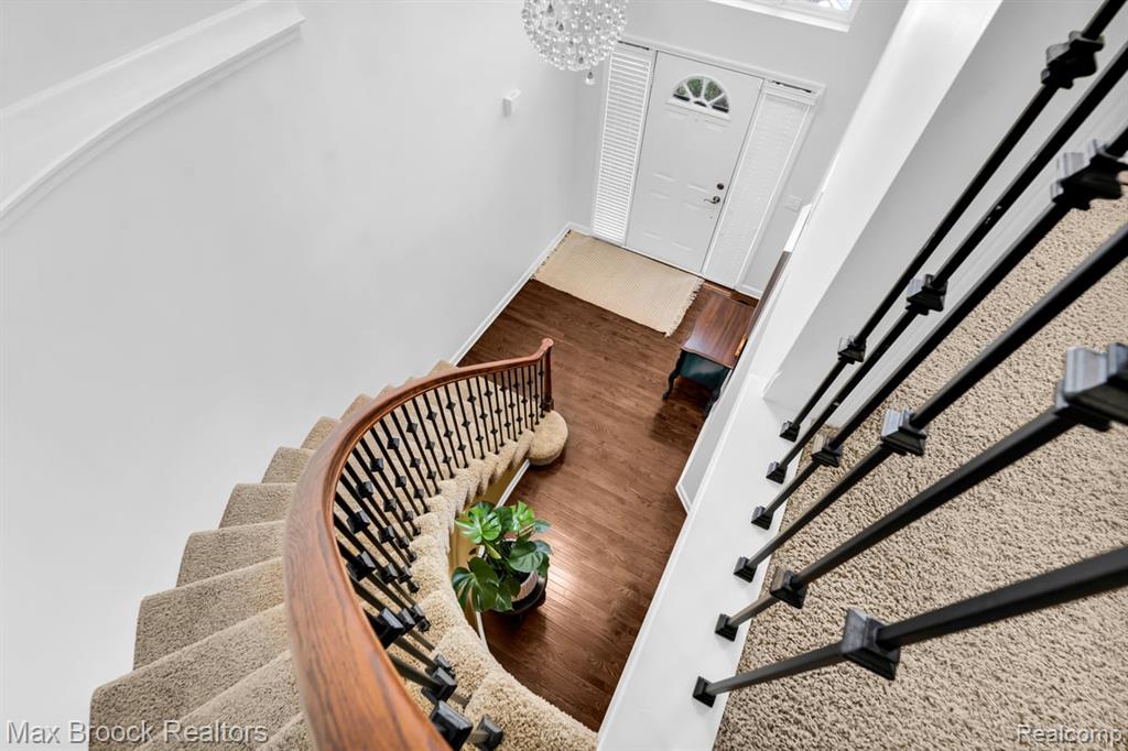 27023 Ladbroke Street, Novi, MI — Photo 4