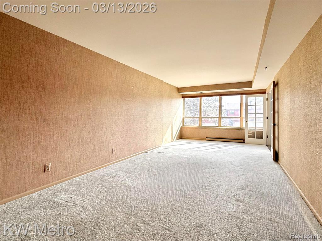 875 Greenview Court, Rochester Hills, MI 48307 — Photo 21