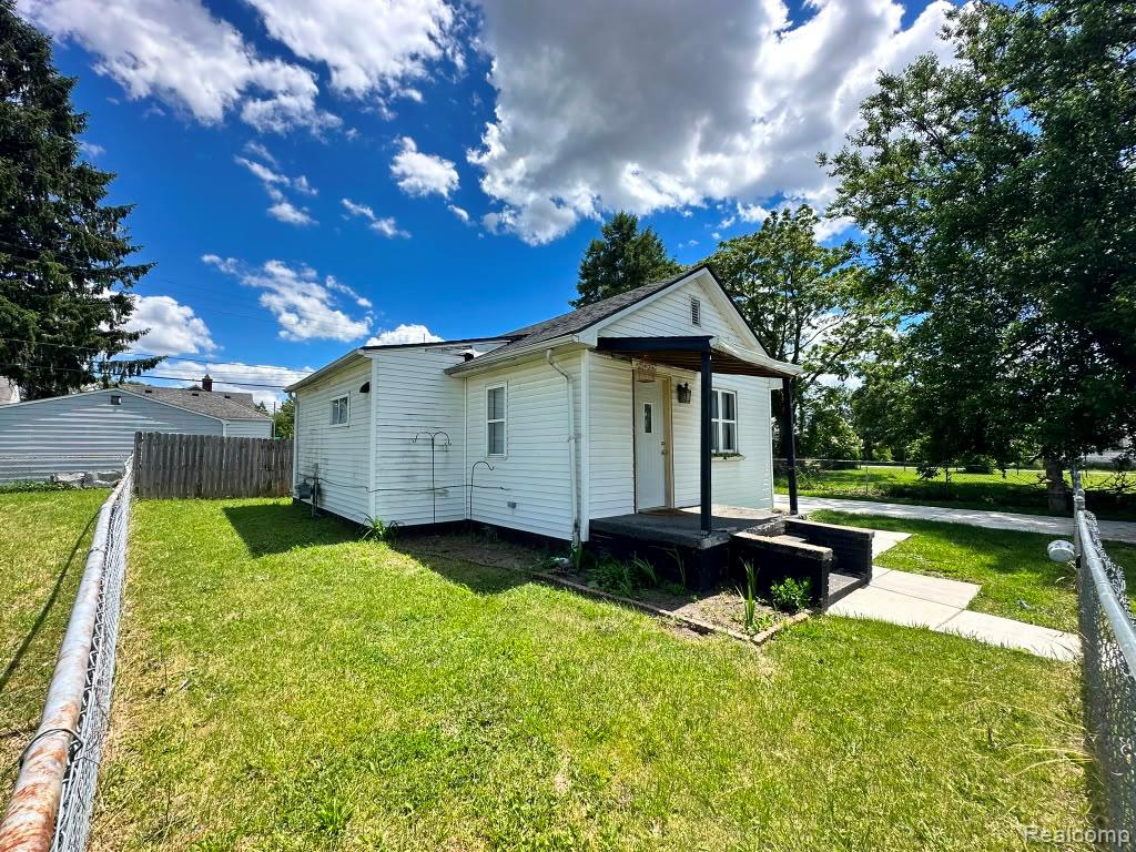 3441 S Edsel Street, Detroit, MI 48217 — Photo 3