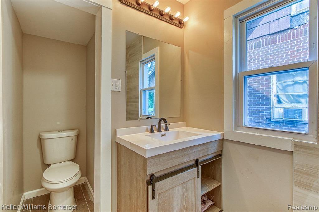 5519 EASTLAWN Street, Detroit, MI 48213 — Photo 21