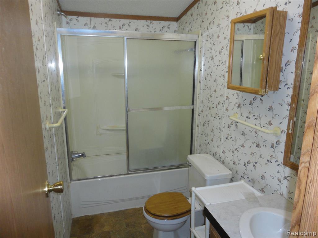 271 Bluestem Road, Erie, MI — Photo 17