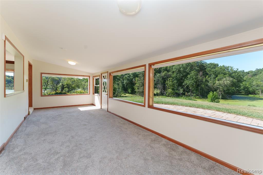3166 Bigelow Road, Howell, MI 48855 — Photo 14