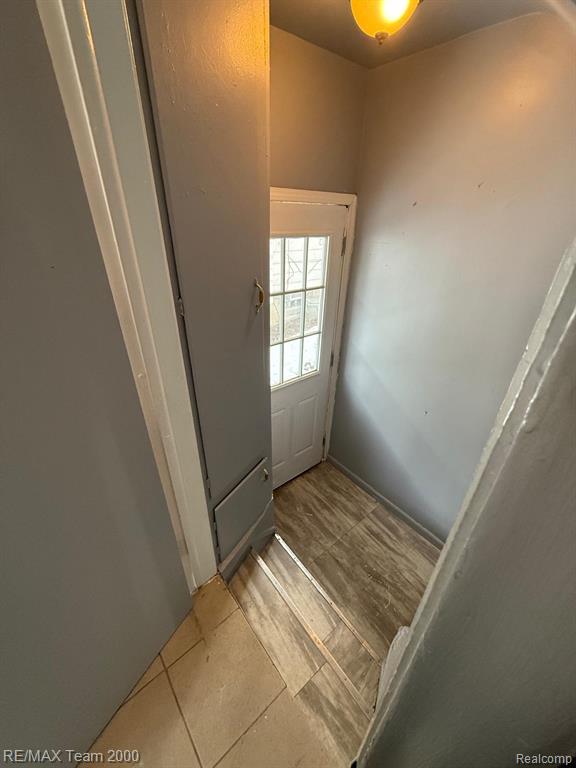 6739 Plainview Avenue, Detroit, MI 48228 — Photo 14
