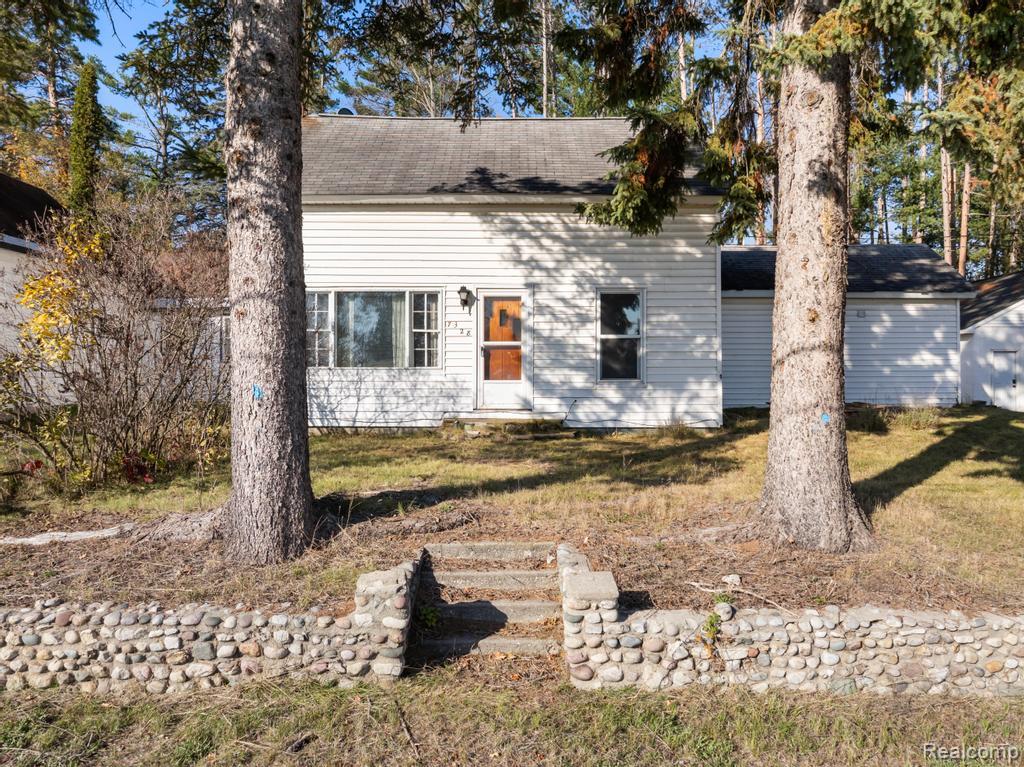 7328 Milton Road, Alanson, MI 49706