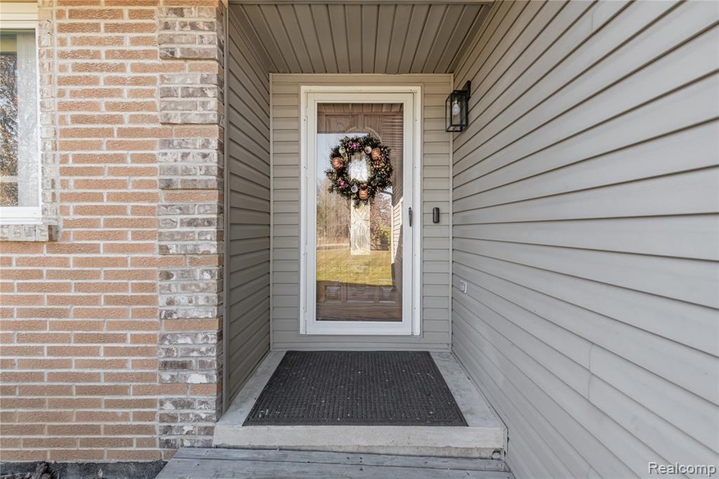 28832 27 Mile Road, New Haven, MI 48048 — Photo 9
