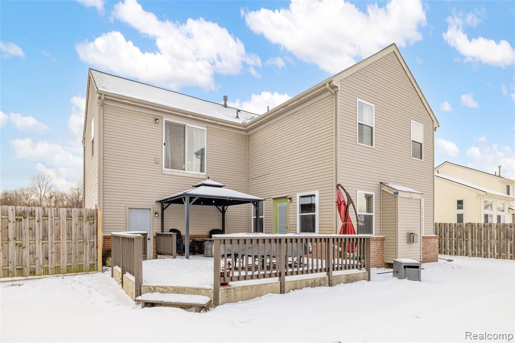 52400 Huntley Avenue, New Baltimore, MI 48047 — Photo 47