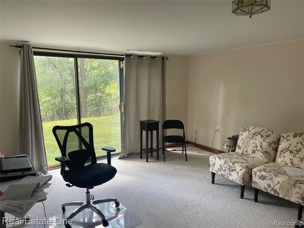 5521 WALNUT Circle W, West Bloomfield, MI — Photo 27