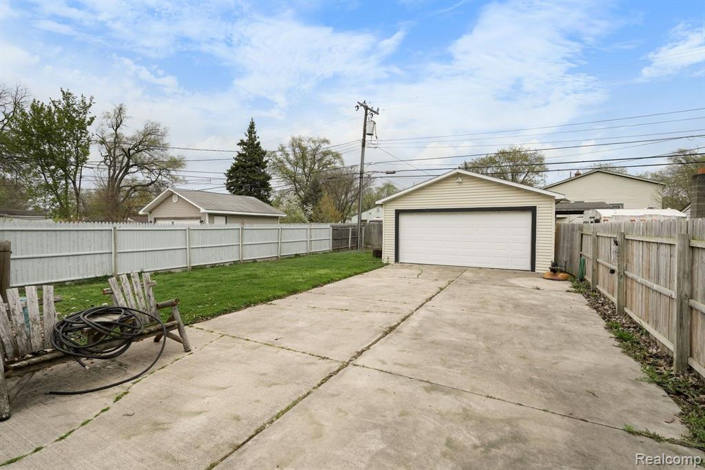 5983 MCGUIRE Street, Taylor, MI 48180 — Photo 19