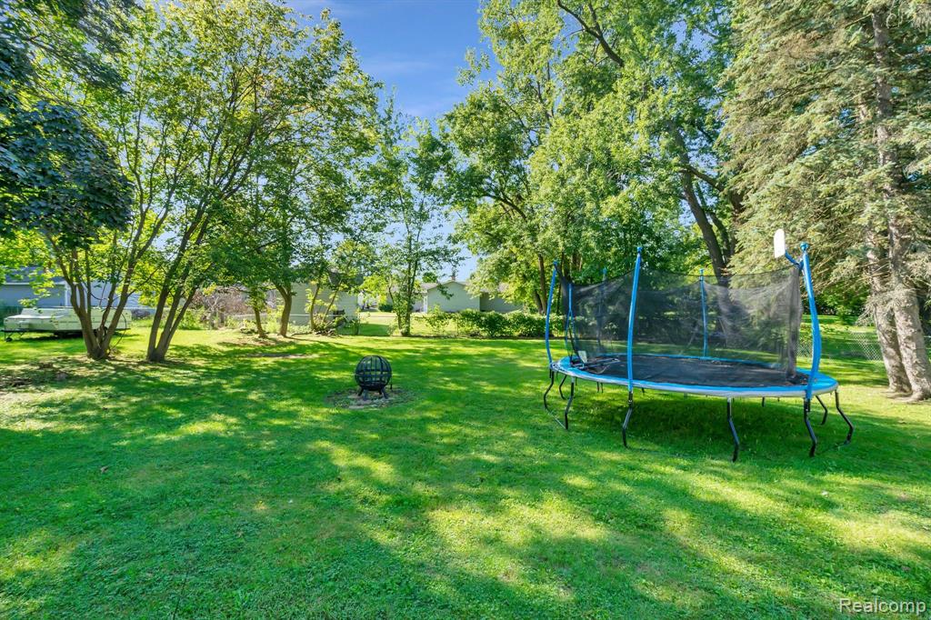 578 WILSON Avenue, Mount Morris, MI 48458 — Photo 25