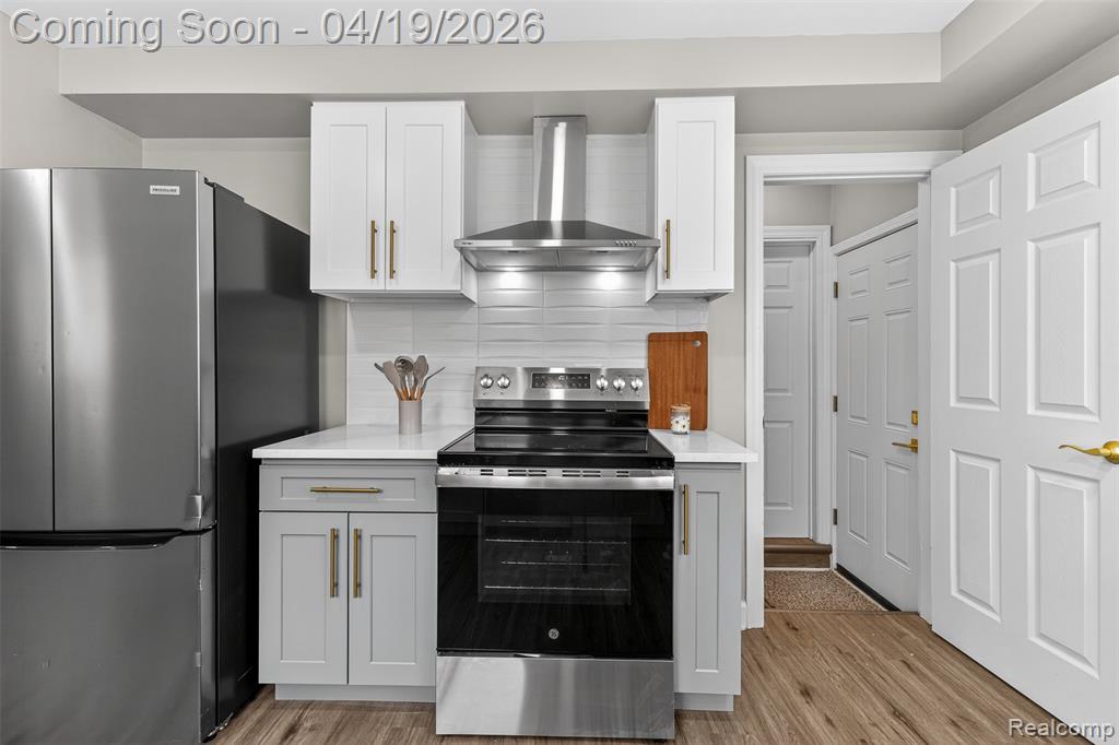 9075 W Parkway Street, Detroit, MI 48239 — Photo 19