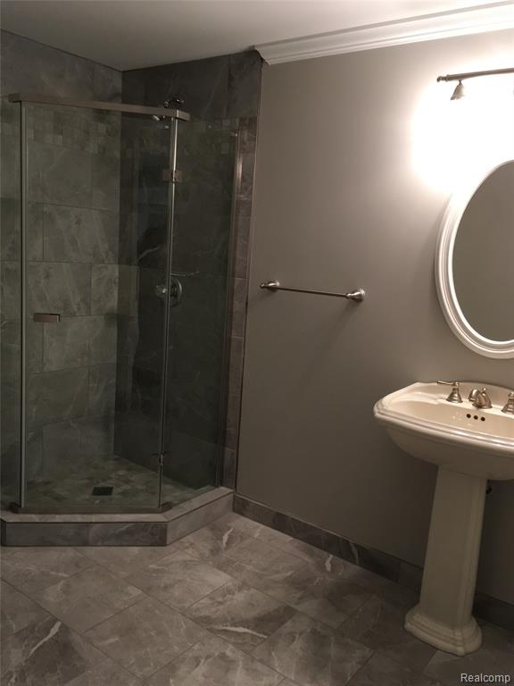 6719 VACHON Drive, Bloomfield Hills, MI — Photo 27
