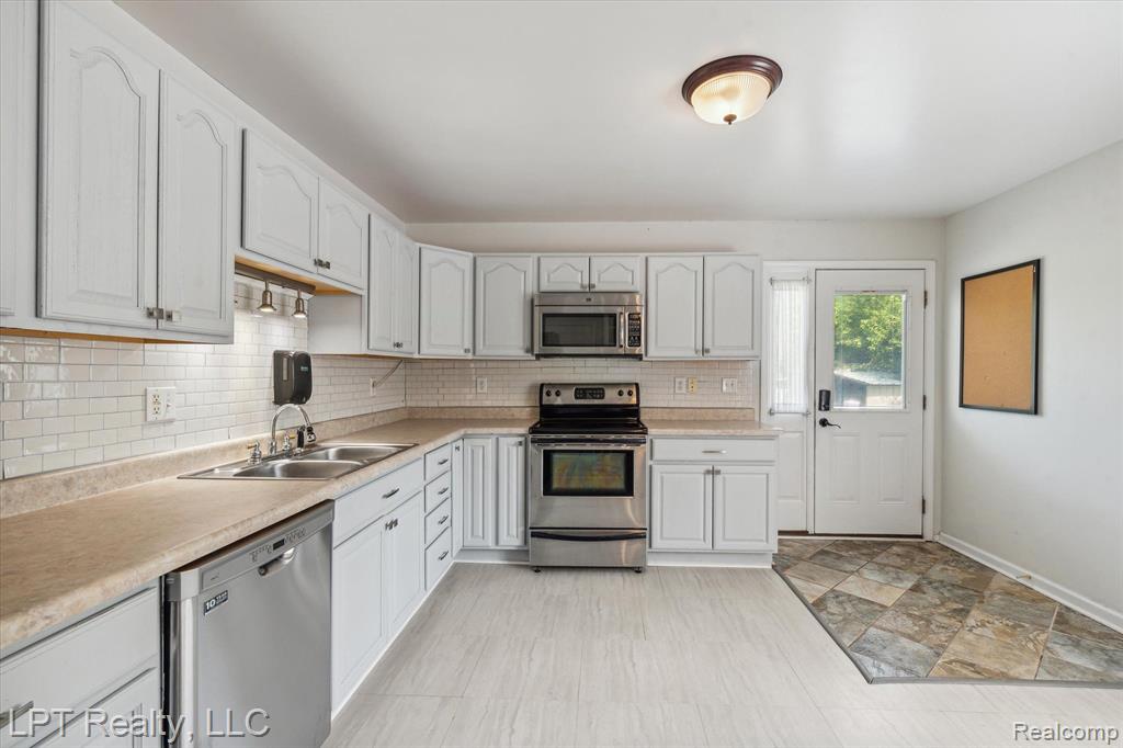 4140 5TH Street, Newport, MI 48166 — Photo 17