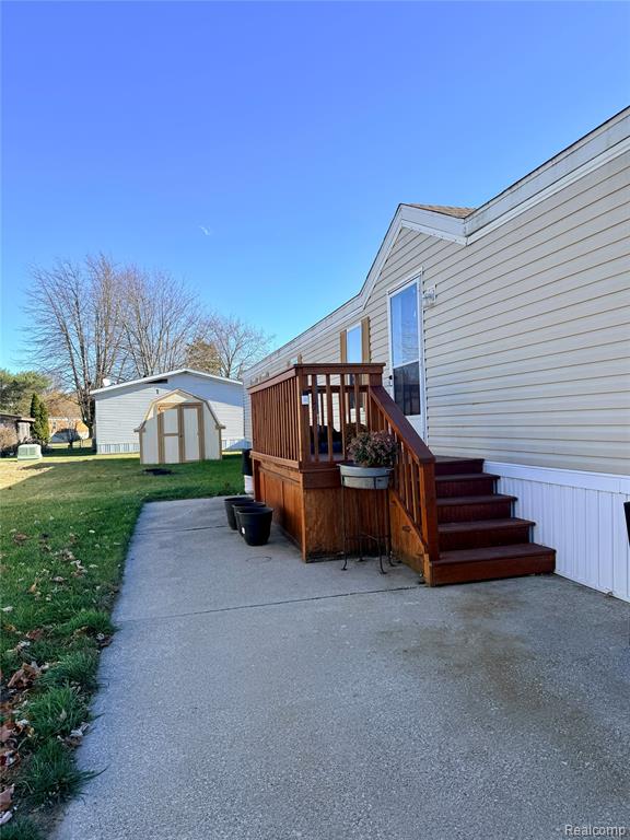 6010 Indian, Burtchville, MI 48059 — Photo 3