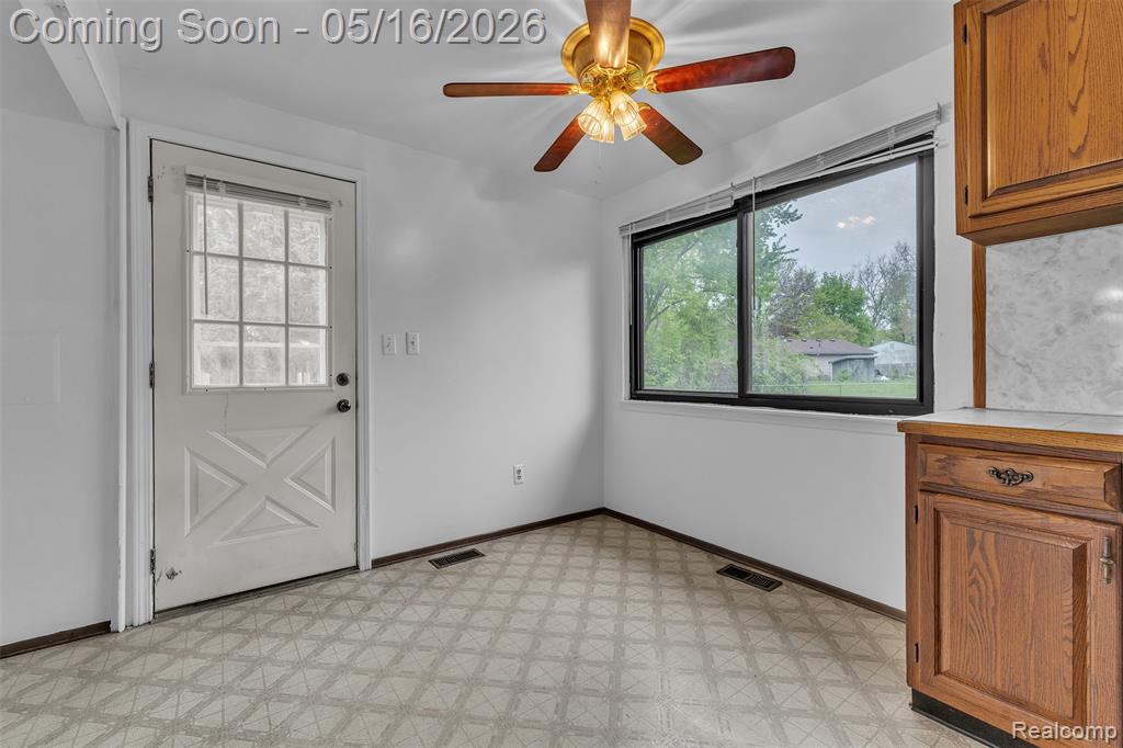 11 Faust Court, Ann Arbor, MI 48108 — Photo 10