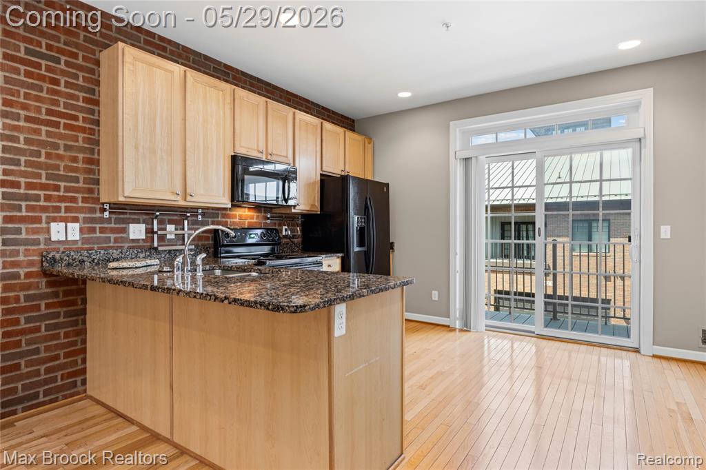 420 Lewis Court, Birmingham, MI 48009 — Photo 15