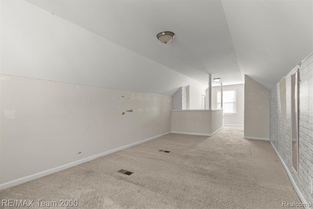 2076 Thomas Avenue, Berkley, MI 48072 — Photo 40