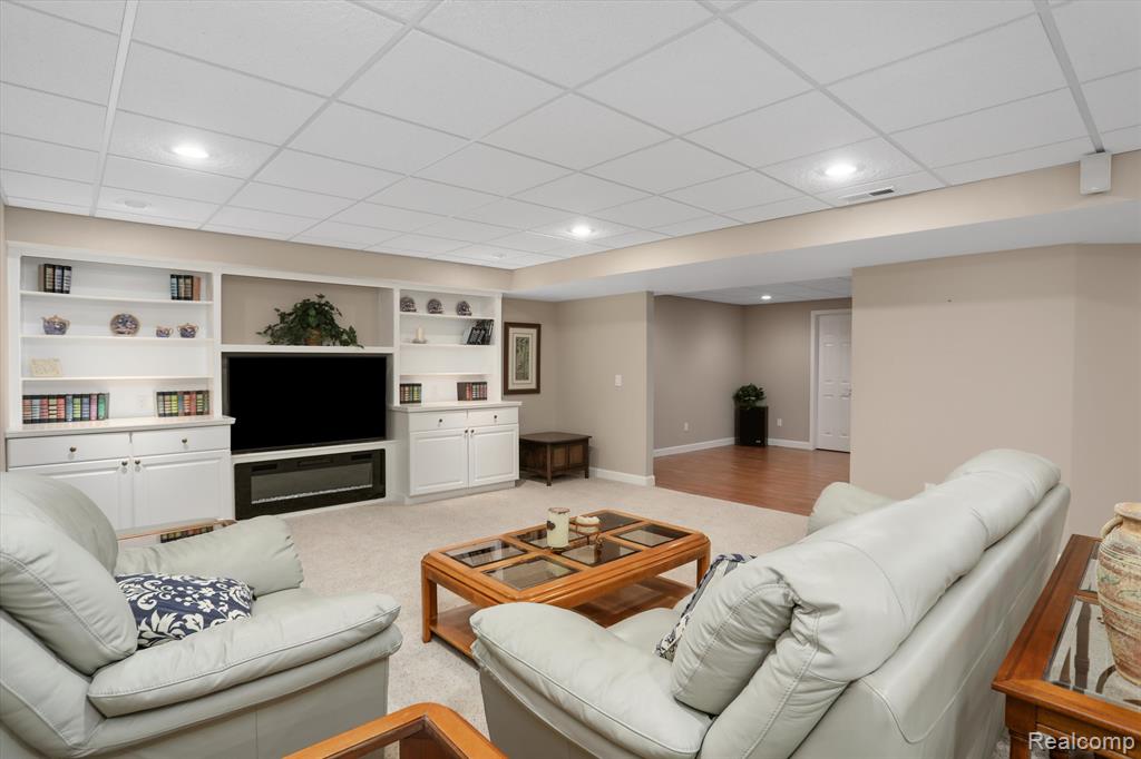 5144 Belmonte Drive, Rochester, MI 48306 — Photo 26