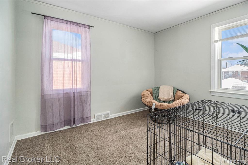 15390 Auburn Street, Detroit, MI 48223 — Photo 12