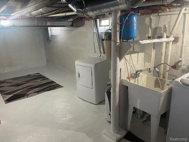 6452 BARKER Drive, Waterford, MI, 00000