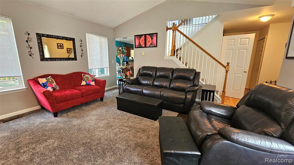 8883 Redstone Drive, 2, Pinckney, MI 48169 — Photo 9