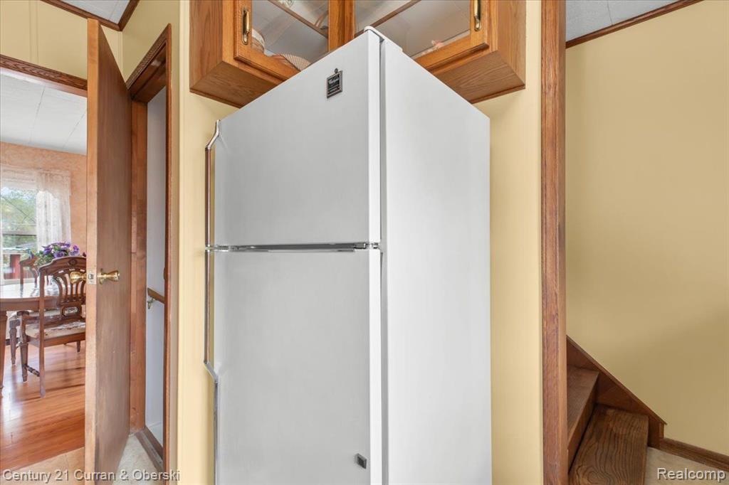 5625 HARDING Street, Dearborn Heights, MI 48125 — Photo 17