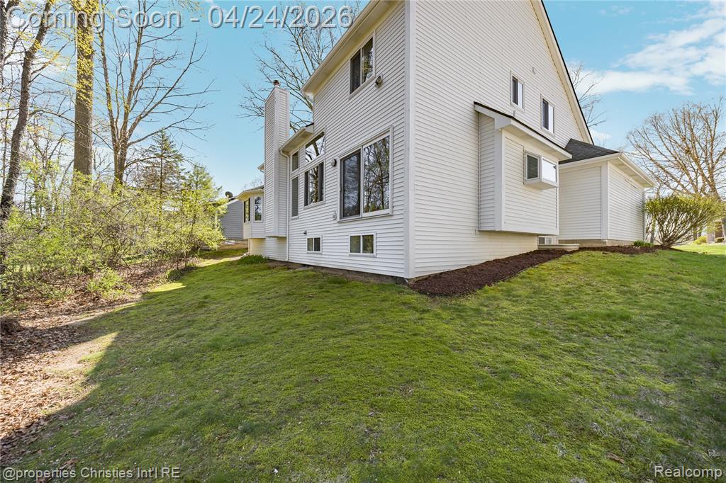 3160 W Ridge Court, Commerce Twp, MI 48390 — Photo 52