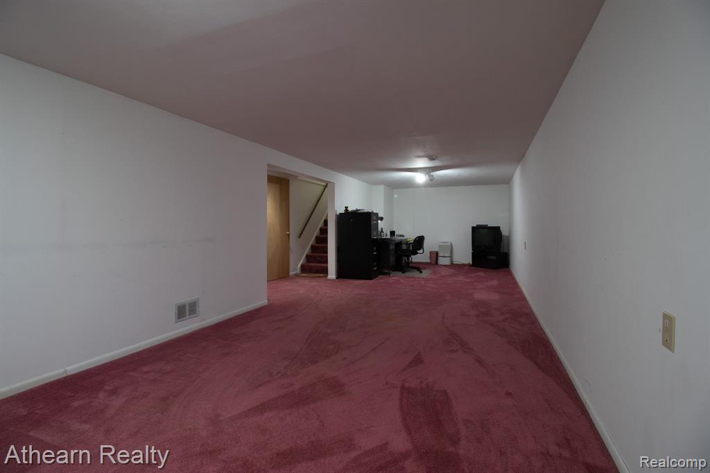 5309 COPLEY SQUARE Road, Grand Blanc, MI 48439 — Photo 22