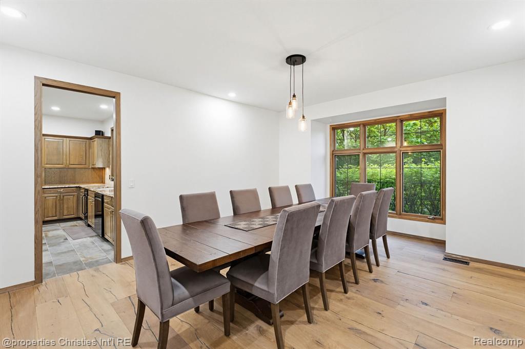 1743 Beechwood Way, Bloomfield Hills, MI 48302 — Photo 9