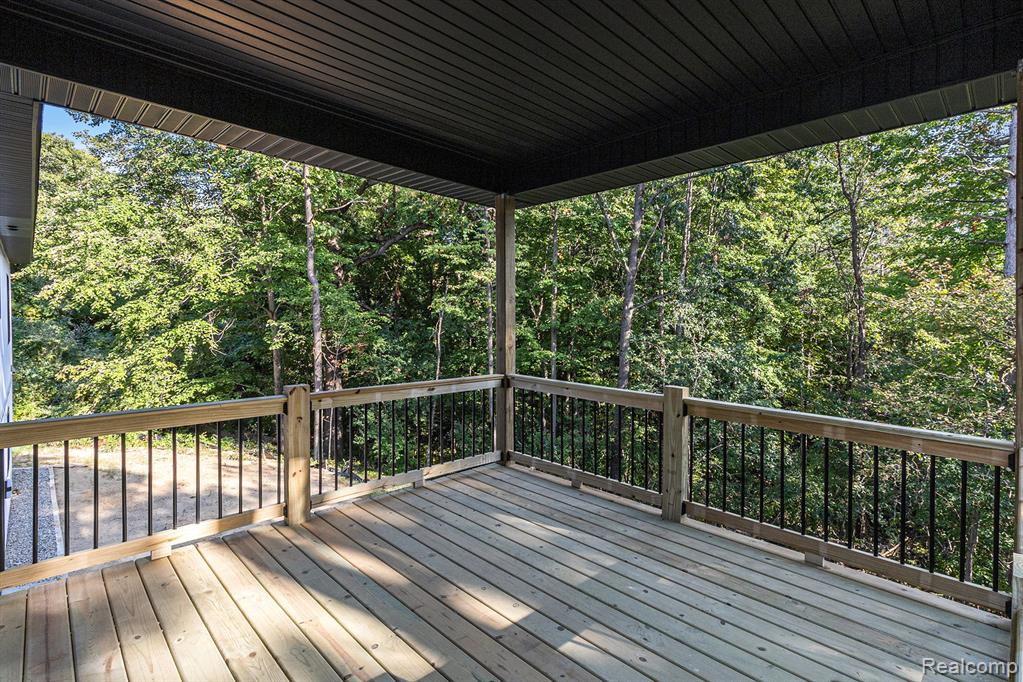 15273 Pine Ridge Drive, Holly, MI 48462 — Photo 14
