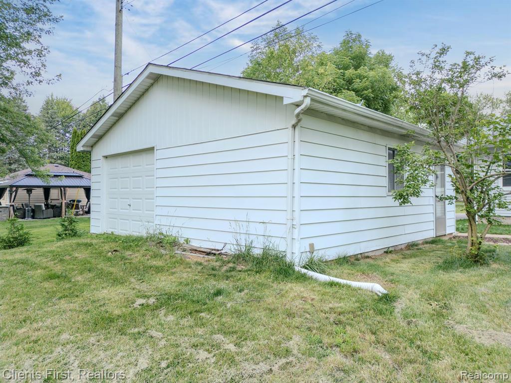 4630 DENTON Road, Canton, MI 48188 — Photo 9
