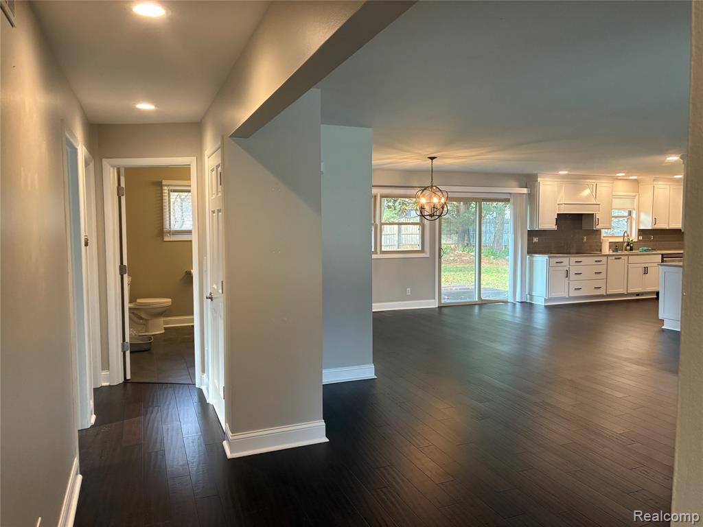 116 Surrey Road, Saint Louis, MI 48880 — Photo 10