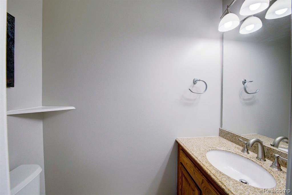 44914 FAIR OAKS Drive, Canton, MI 48187 — Photo 16