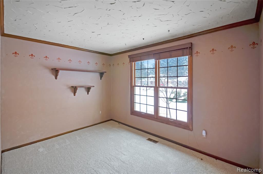 53645 Lambeth Court, Shelby Twp, MI 48316 — Photo 33