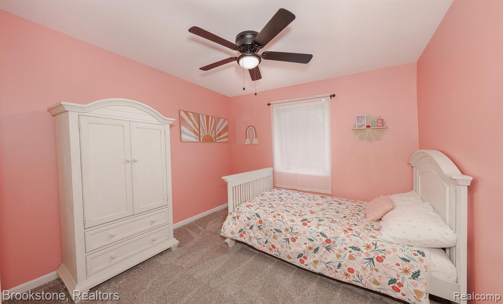 921 OLD HICKORY LANE Lane, Lake Orion, MI 48362 — Photo 33
