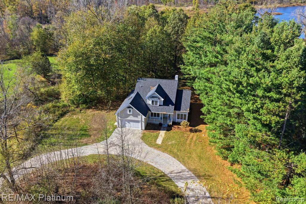 2026 Yorway Drive, Howell, MI 48843