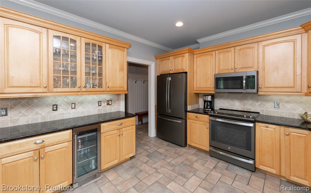 7859 BROOK LANE, Clarkston, MI 48348 — Photo 27