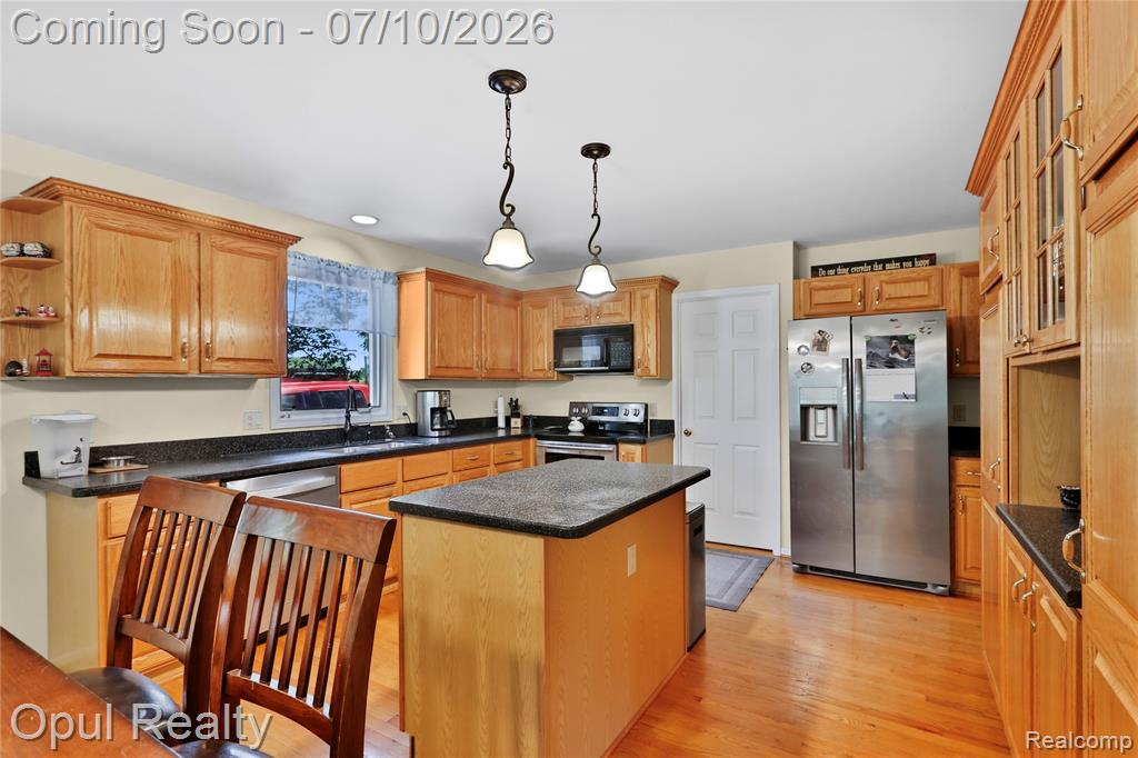7725 Partridge Hill Drive, Brighton, MI 48116 — Photo 15