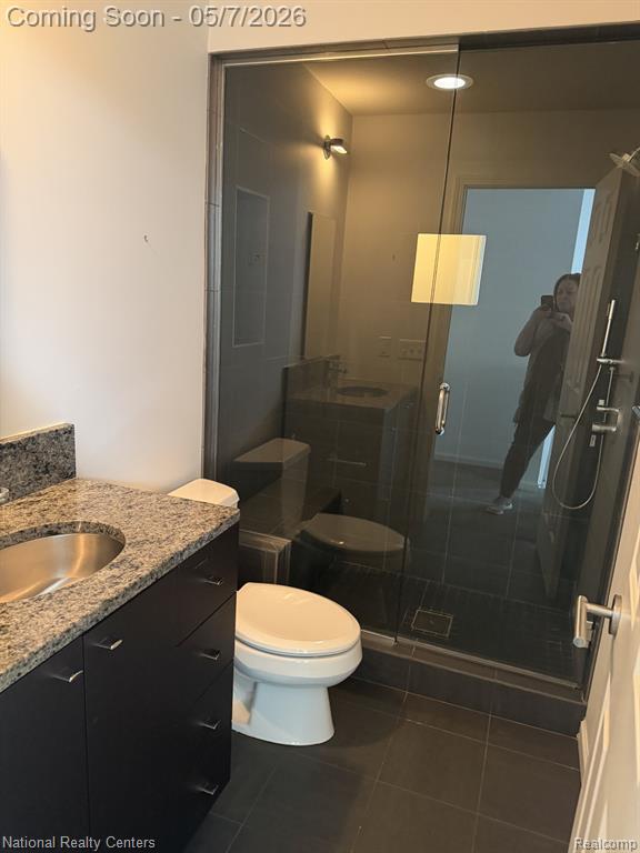 5303 Royal Vale Lane, Dearborn, MI 48126 — Photo 11