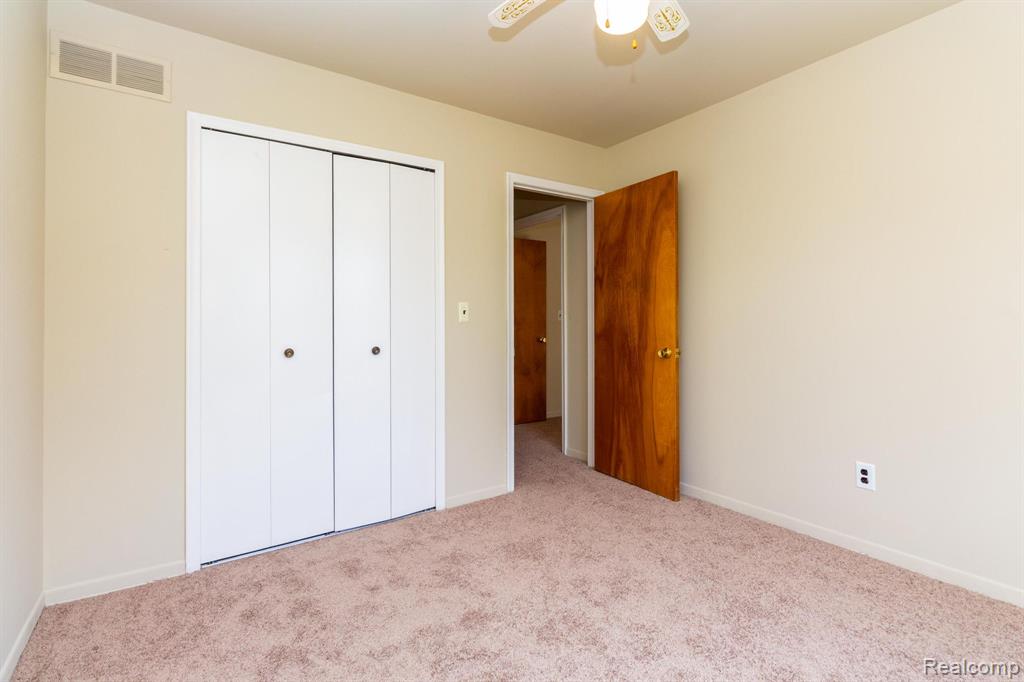 41727 Bedford Drive, 83, Canton, MI 48187 — Photo 18