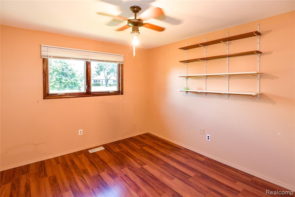47940 Mallard Drive, Chesterfield, MI 48047 — Photo 31