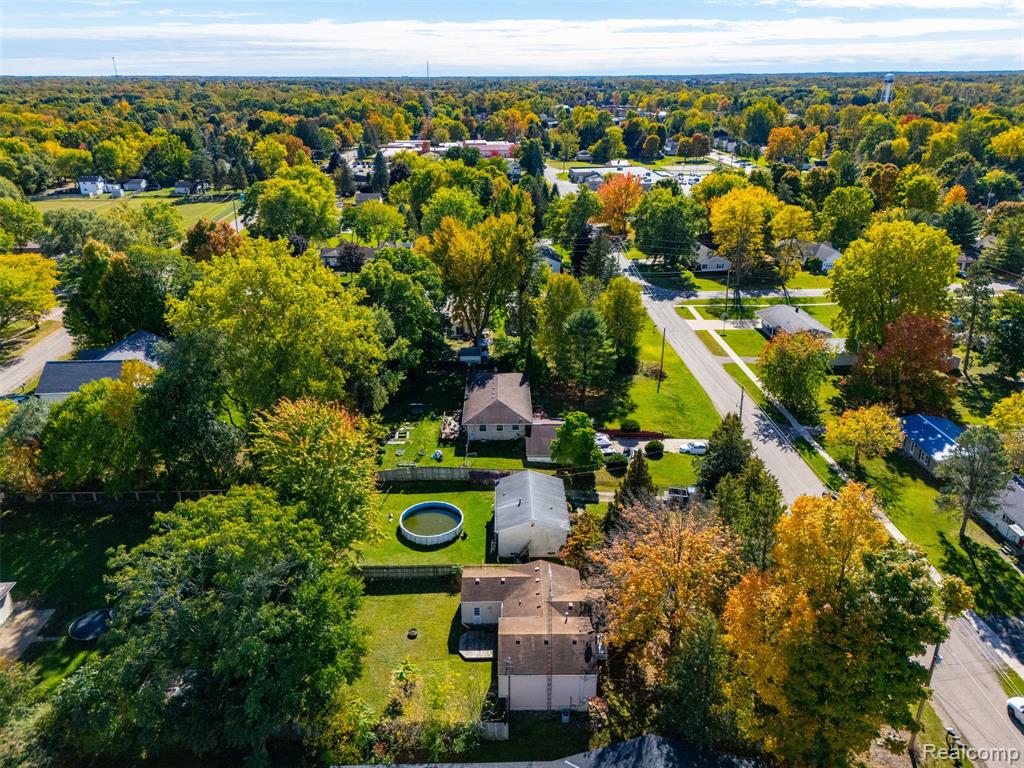 640 N Madison Street, Perry, MI 48872 — Photo 35