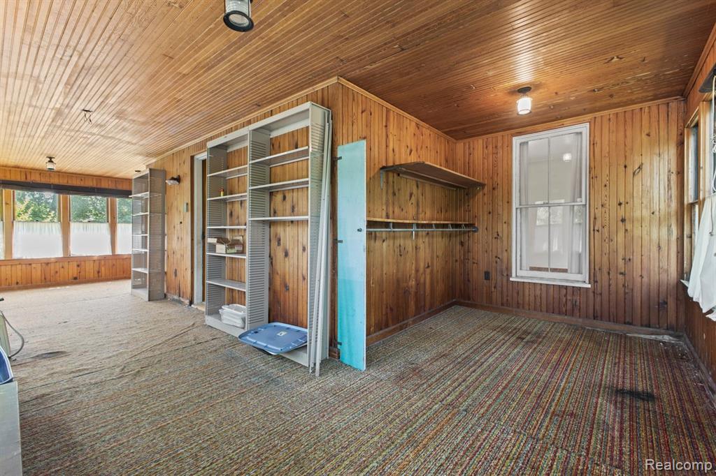 5390 Oak Hill Road, Clarkston, MI 48348 — Photo 5