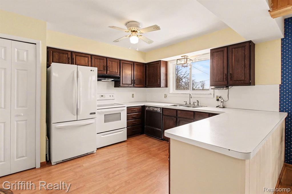 4742 Crandall Road, Howell, MI 48855 — Photo 6