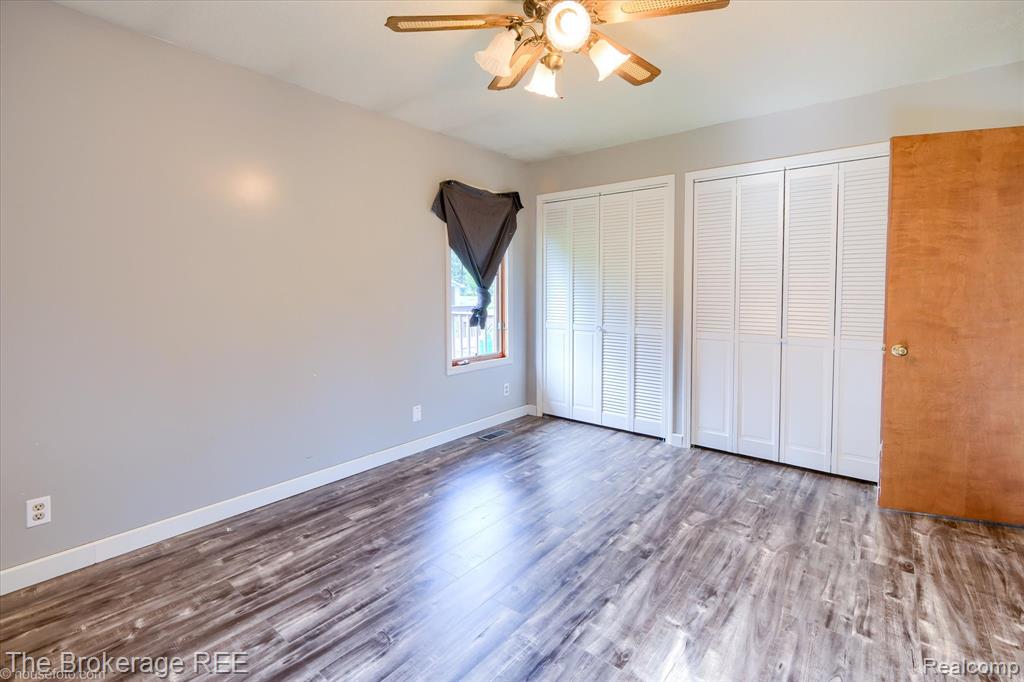 5495 E Coldwater Road, Flint, MI 48506 — Photo 31