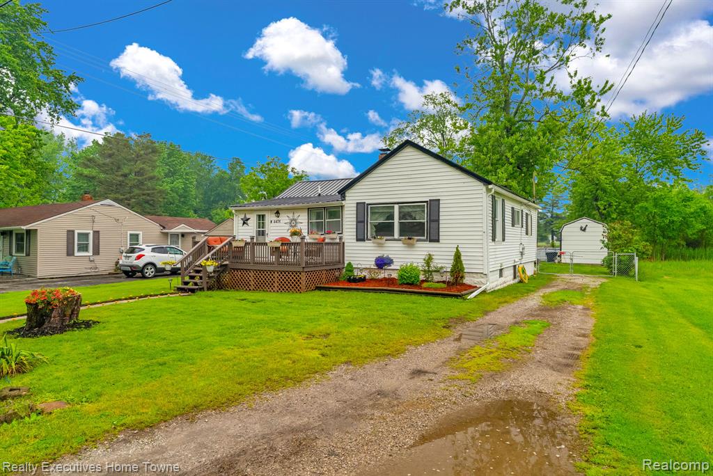4478 Abel Drive, Lakeport, MI 48059 — Photo 3