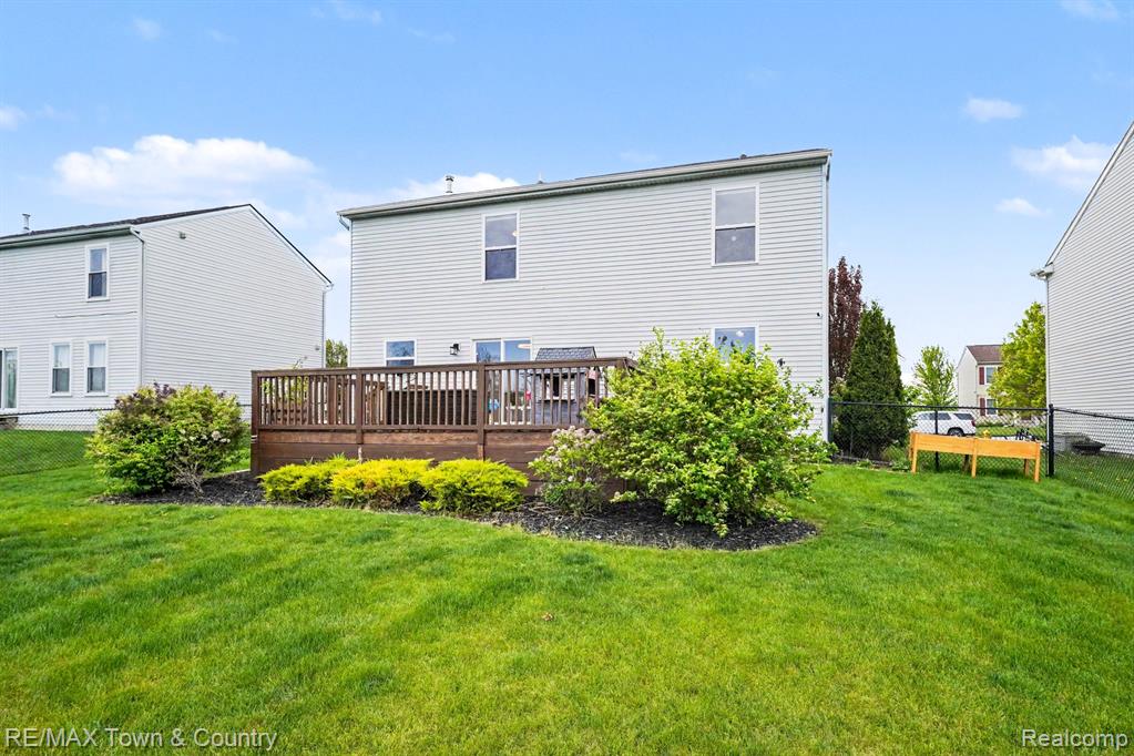 3253 Pine Run Drive, Swartz Creek, MI 48473 — Photo 28