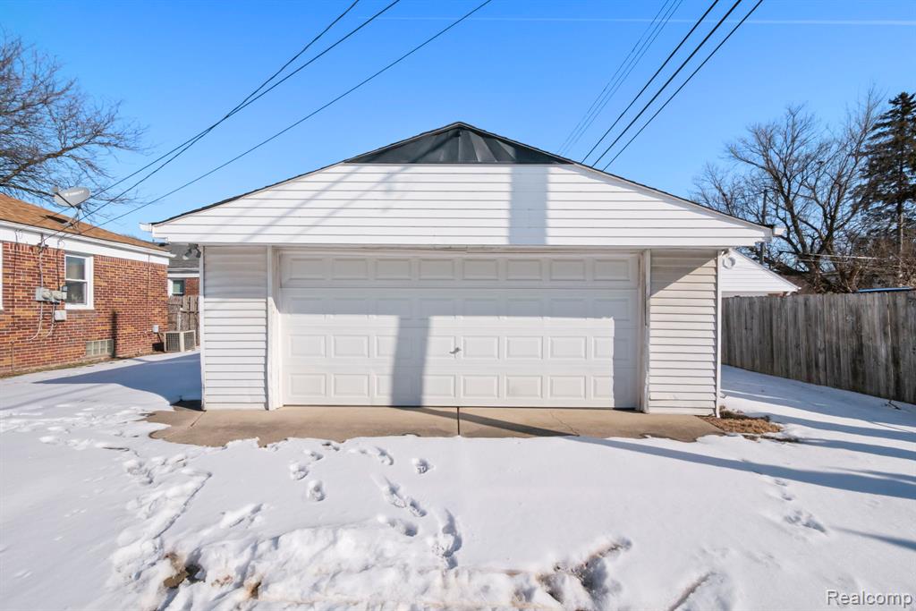 7739 Rosedale Boulevard, Allen Park, MI 48101 — Photo 28